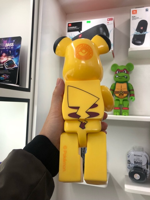 Bearbrick Pikachu 400%