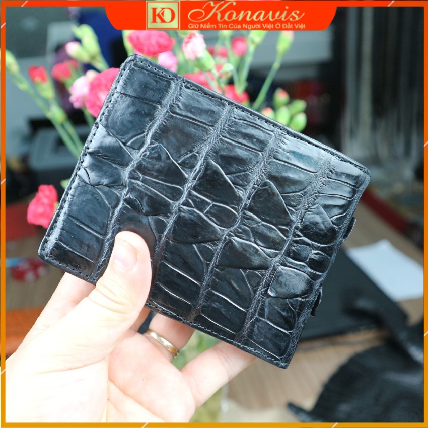 Ví nam da cá sấu thật Konavis màu đen làm từ vân đuôi cá sấu nguyên con - CW03-01D