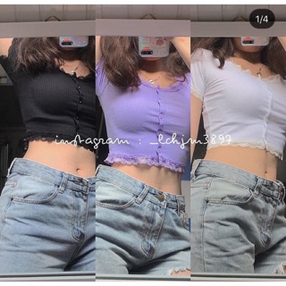 👻Áo Croptop Gân Nút Phối Ren