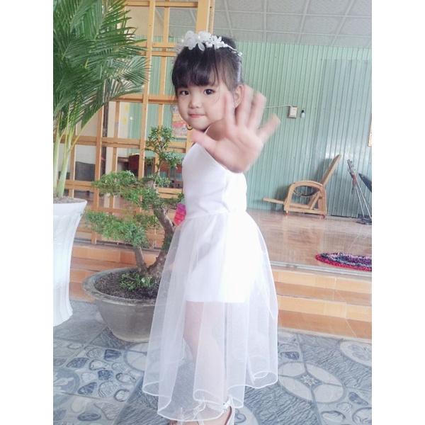 Đầm bé gái