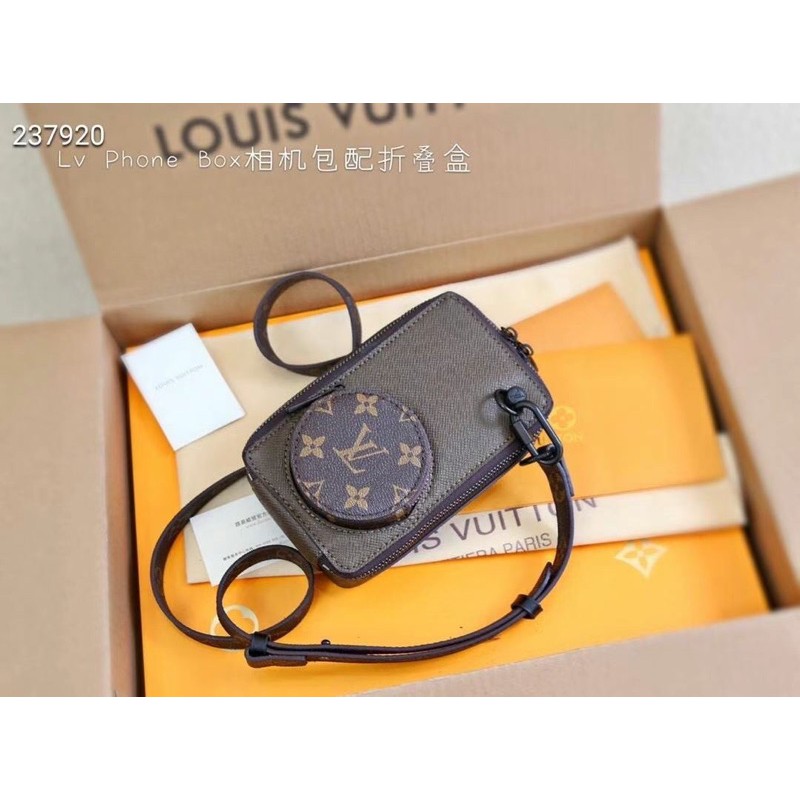 Túi đeo chéo L.V cao cấp 2021