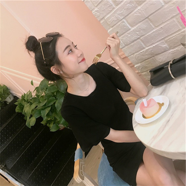Bộ trang phục đầm thời trang bắt mắt sành điệu cho nữ | BigBuy360 - bigbuy360.vn