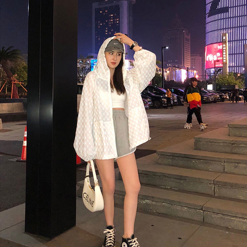 Áo Khoác Lụa Lạnh Mỏng Tay Dài Phản Quang Chống Tia Uv Phong Cách Hàn Quốc Thời Trang Mùa Hè Cho Nữ | BigBuy360 - bigbuy360.vn