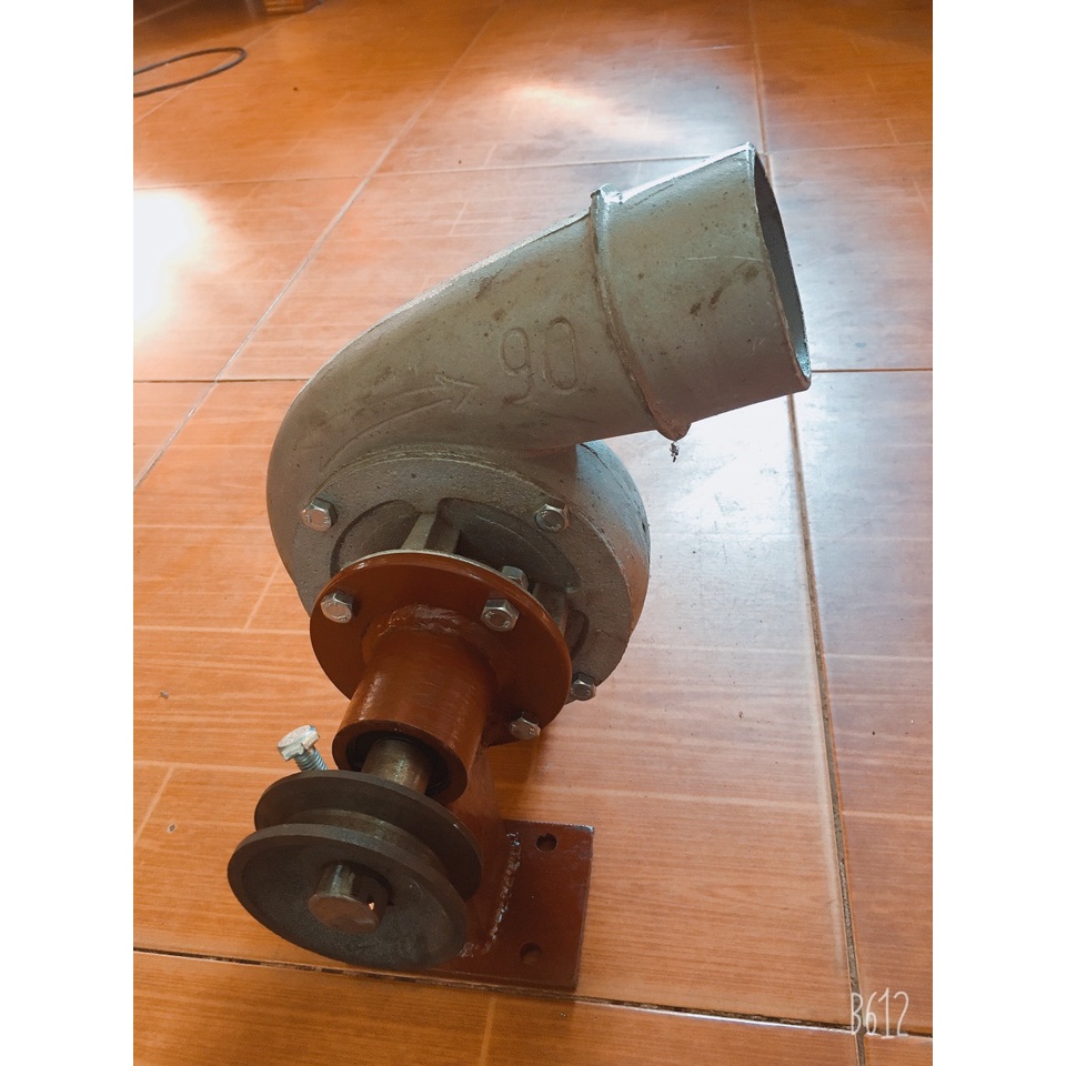 Bộ sen bơm 90 lắp puly chạy dây cu loa.