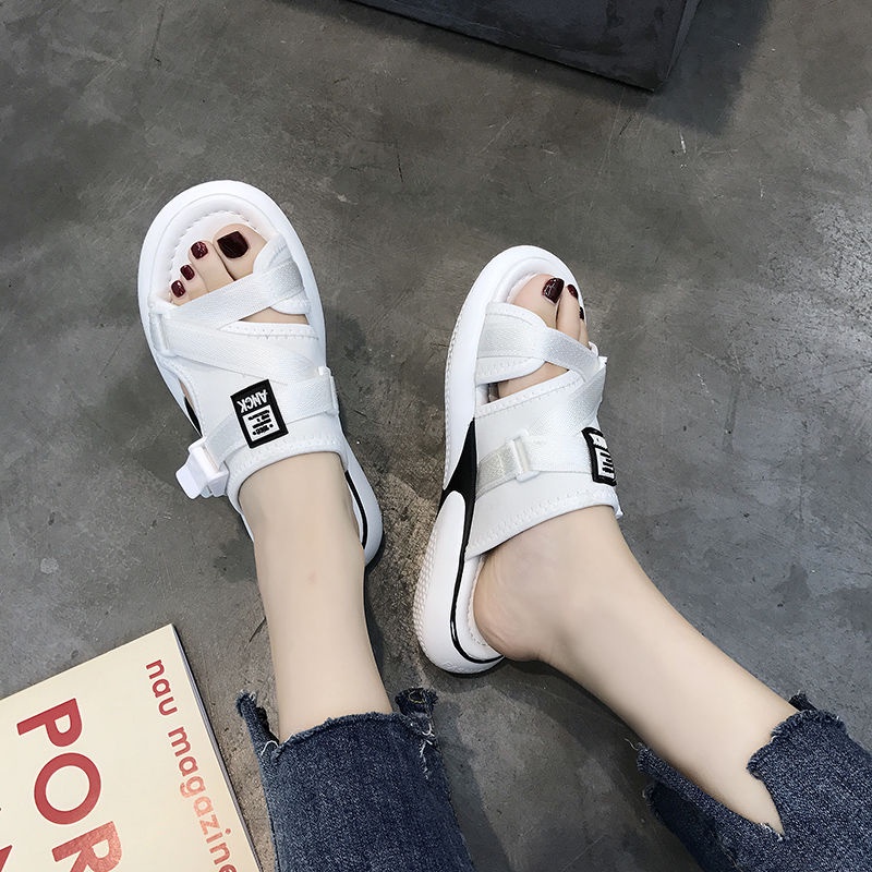 Dép Nữ Đế Dày Thời Trang Cá Tính