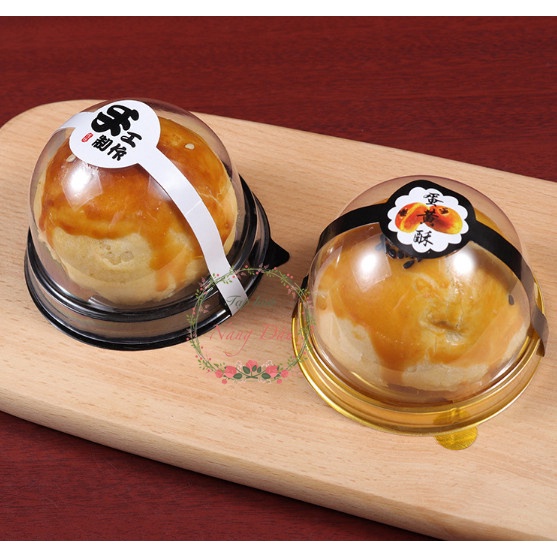 Set 10 hộp nhựa Tròn nắp hình cầu đựng bánh
