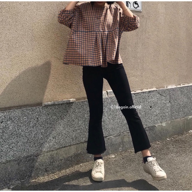 JEANS ỐNG LOE ĐEN