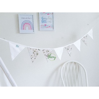 Dây cờ tam giác vải kaki canvas trắng hoa xịn may đẹp - 2.2m Dây cờ trang trí Decor Sinh nhật Lều vải Thiên Ý
