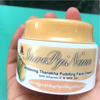 Kem dưỡng trắng Thanakha SPF20 ra nắng thoải mái