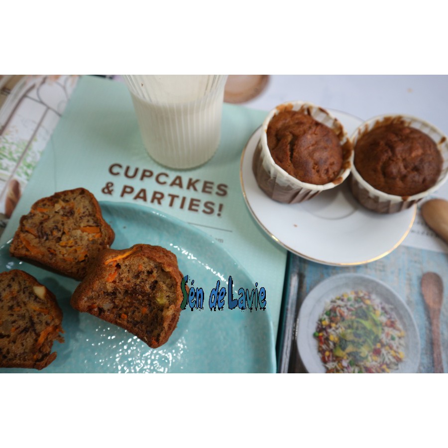 Combo Làm Bánh Hoàn Chỉnh Sén de Lavie - Cupcake Dinh Dưỡng - Premium Cupcake - Cupcake chuối cà rốt và 5 loại hạt
