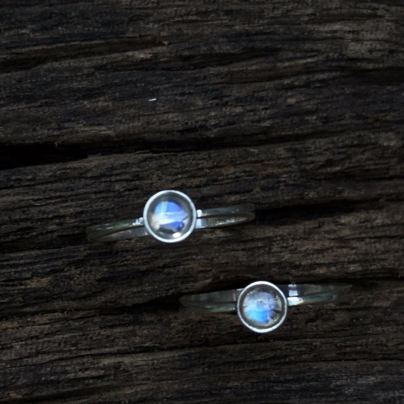 Nhẫn moonstone cho nữ