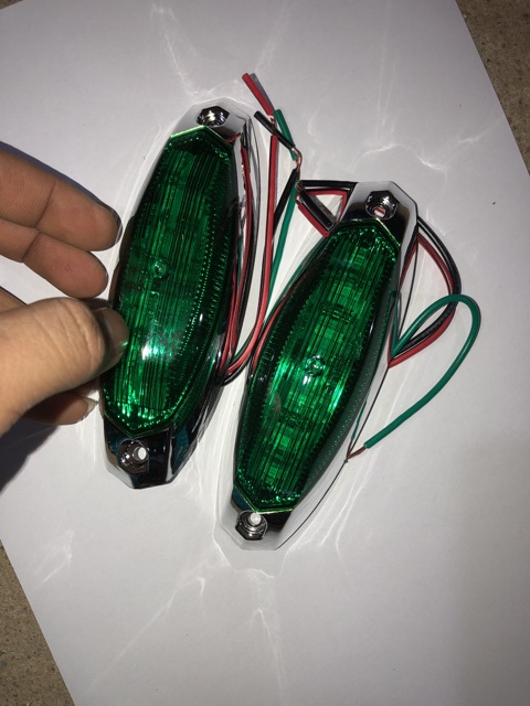 Sản phẩm gia đình làm: Chớp sườn 24v xanh lá