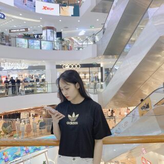 Áo thun Adidas
