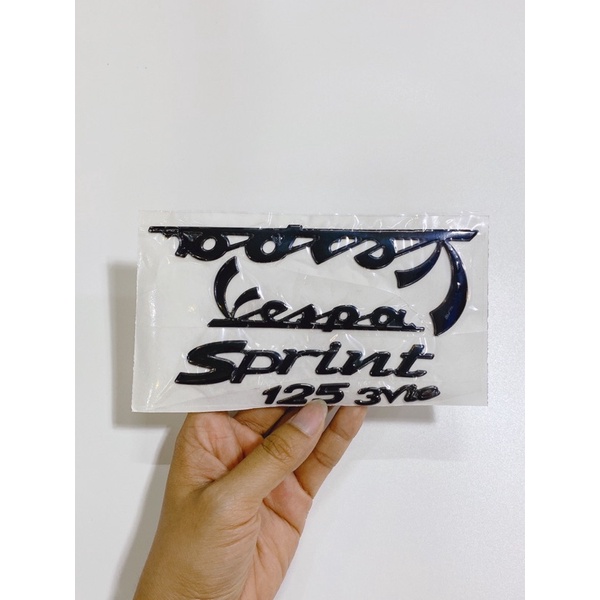 Tem nổi chữ VESPA Sprint 125 3Vie màu trắng, màu đen dán thay thế tem zin theo xe, có sẵn keo phía sau