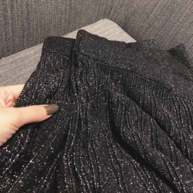 Chân váy len nhũ nhấp nhánh