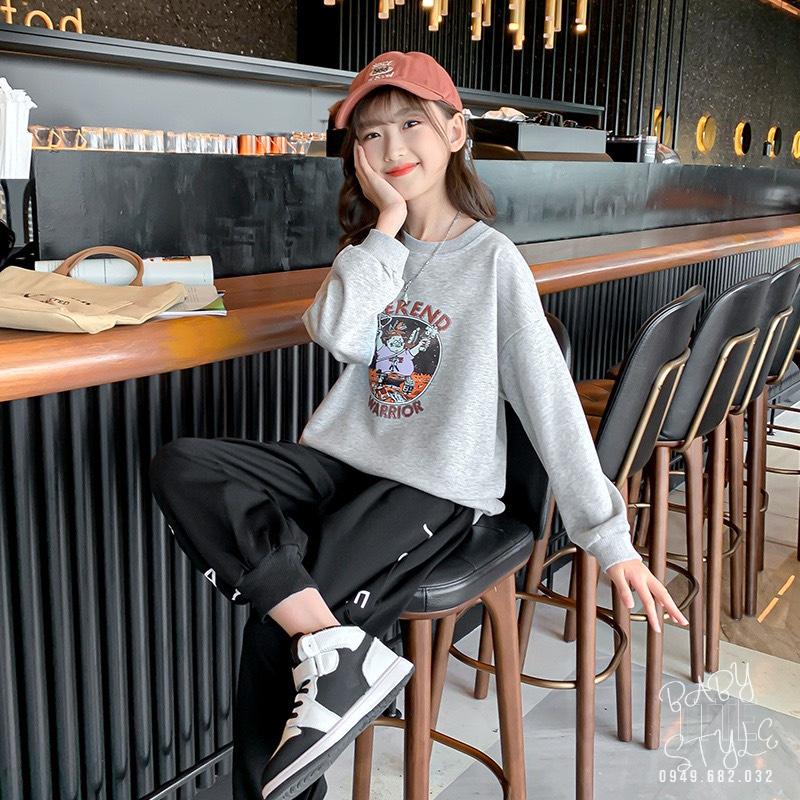 Bộ quần áo nỉ thu đông &quot;WEEKEND&quot; 14-45kg cho bé gái 4-15 tuổi. Thiết kế đẹp, vải dày dặn. G43