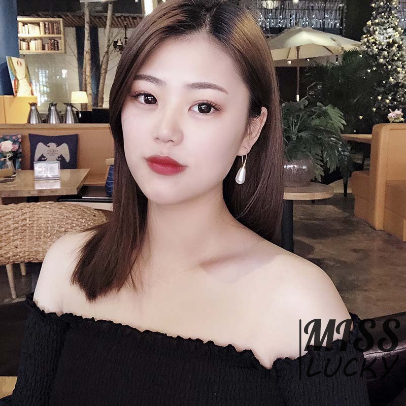 Khuyên tai nữ kiểu dáng thời trang cá tính