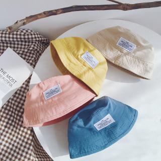 Nón bucket hoạ tiết chấm bi cho bé