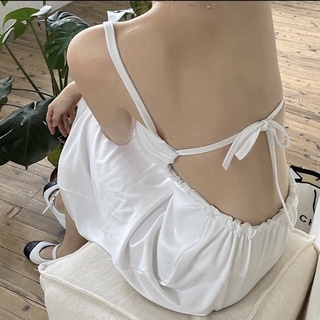 Đầm hở lưng trắng siêu Tây