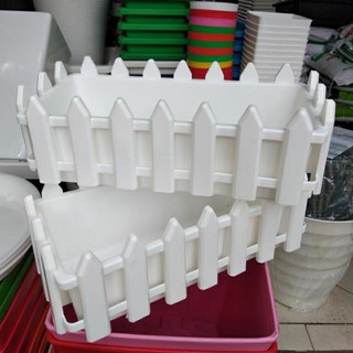 Chậu Hàng Rào Trồng Cây Bằng Nhựa kích thước (D:30cm , R:15cm,  C:11cm)