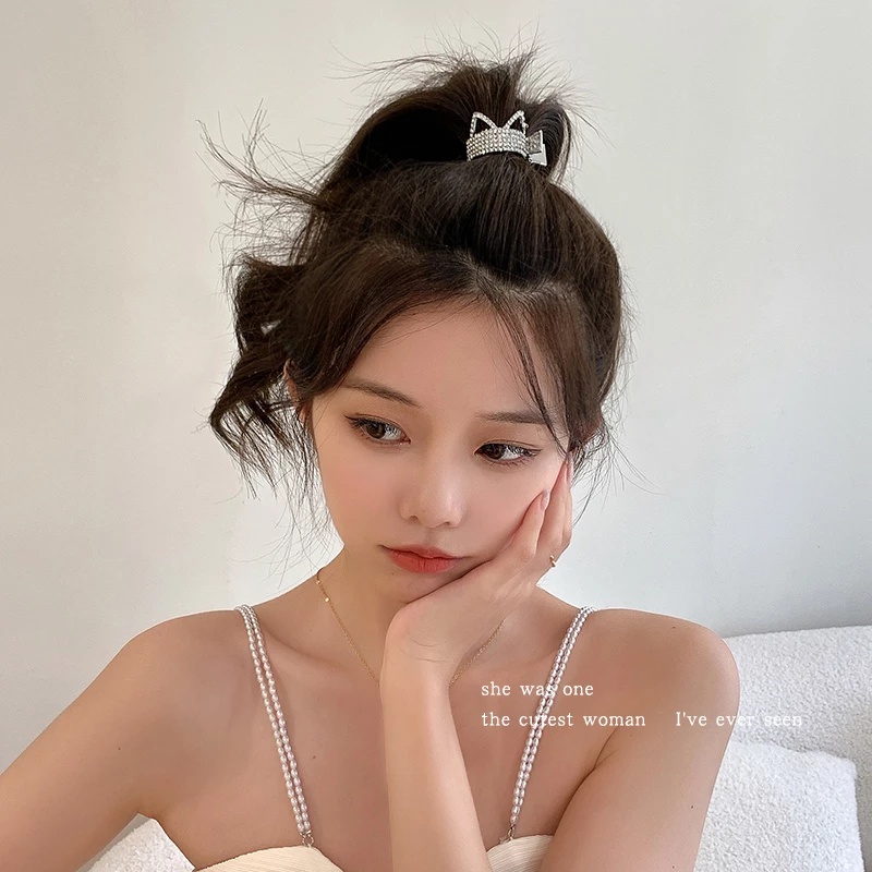 Kẹp Tóc Đính Đá Và Ngọc Trai Thời Trang