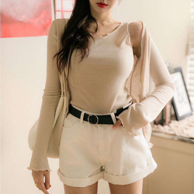 Quần ngắn denim phối nút thiết kế đơn giản hợp thời trang | BigBuy360 - bigbuy360.vn