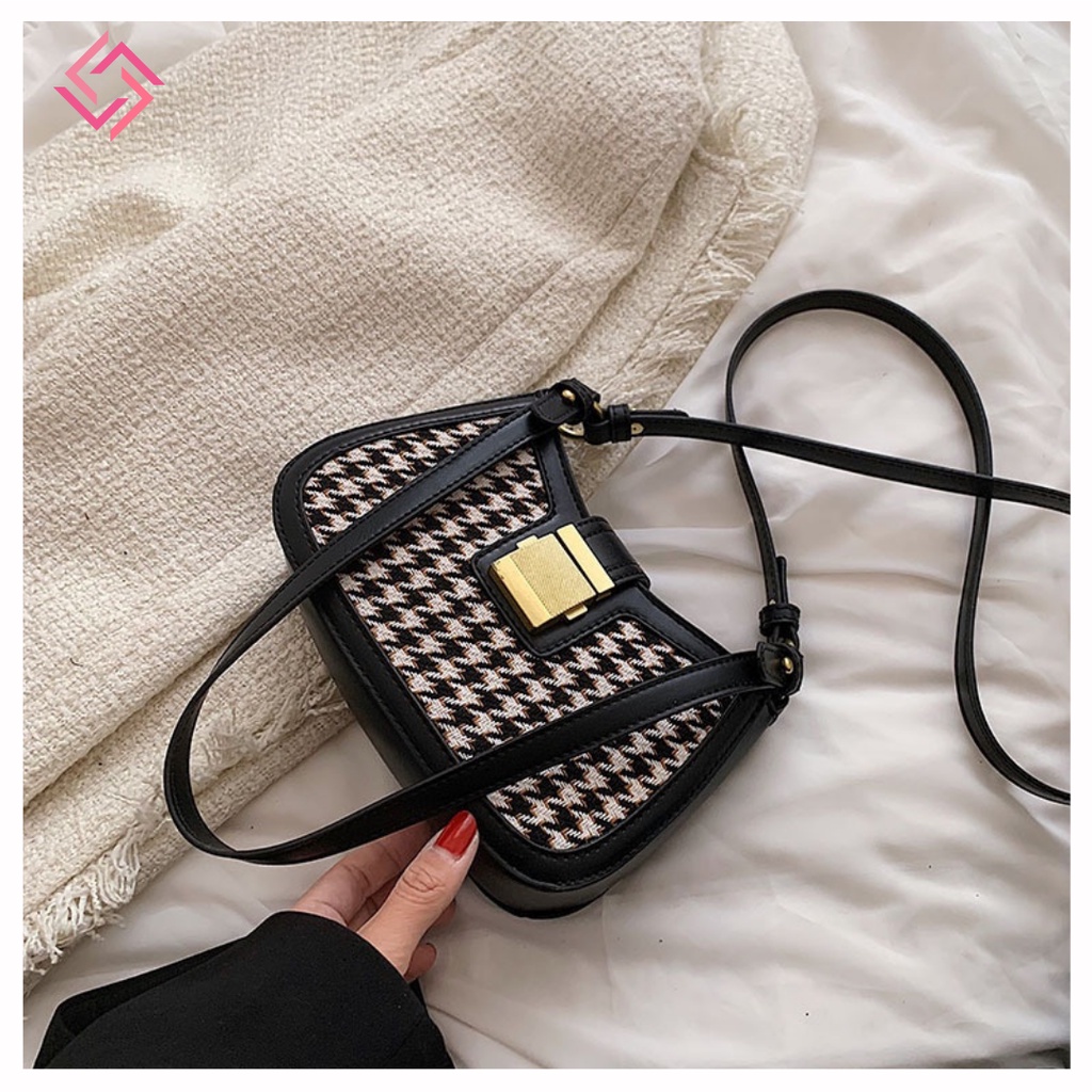 Túi kẹp nách nữ túi xách nữ đeo chéo da mềm khóa vuông vân caro hot trend LUCIA STORE TXN11