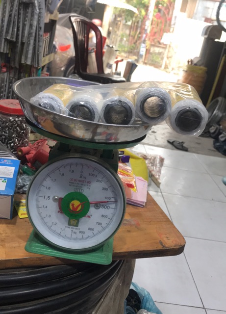 Dây nhợ lớn và nhỏ