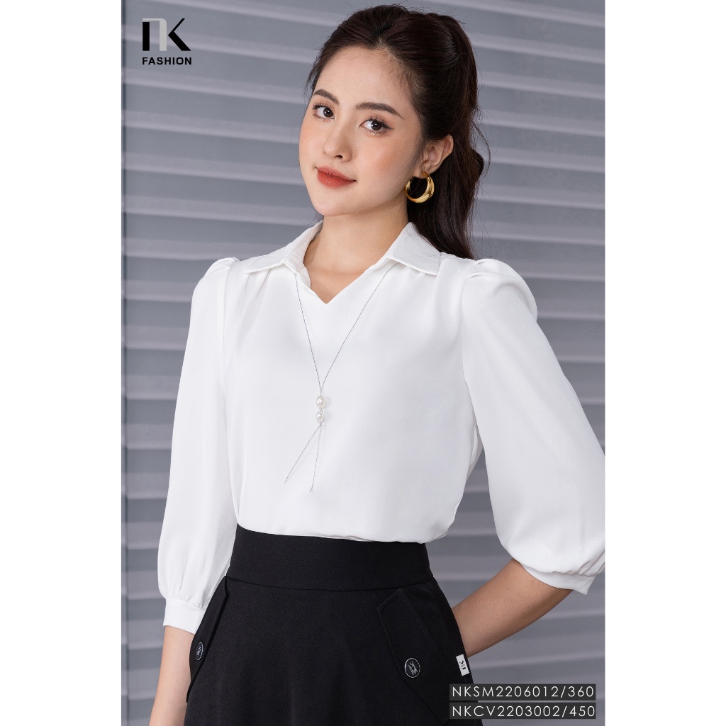 Sơ Mi Lụa Tay Lỡ Công Sở NK FASHION Thiết Kế Cổ V Kèm Phụ Kiện Kiểu Dáng Lịch Sự Tối Giản Chất Lụa Mềm Mịn NKSM2206012