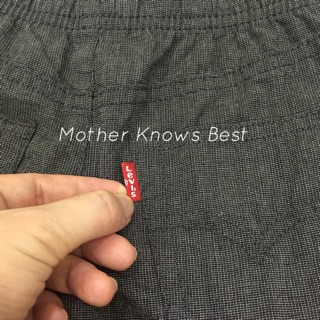 Quần short kaki Levi’s cho bé trai