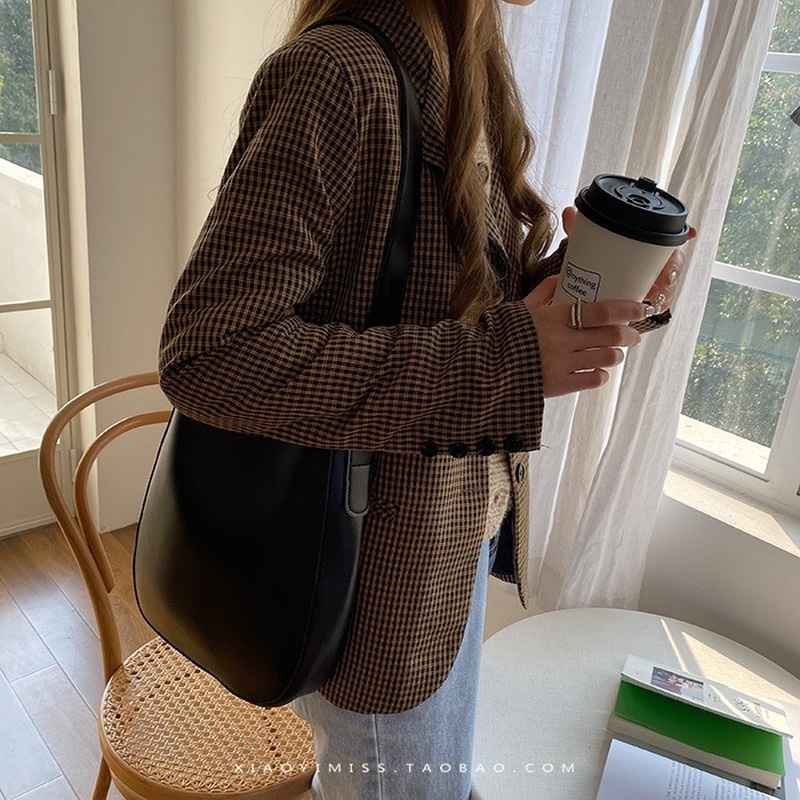 Túi Da Mềm Đeo Chéo Phong Cách Hàn Quốc 2022 Gylb1389