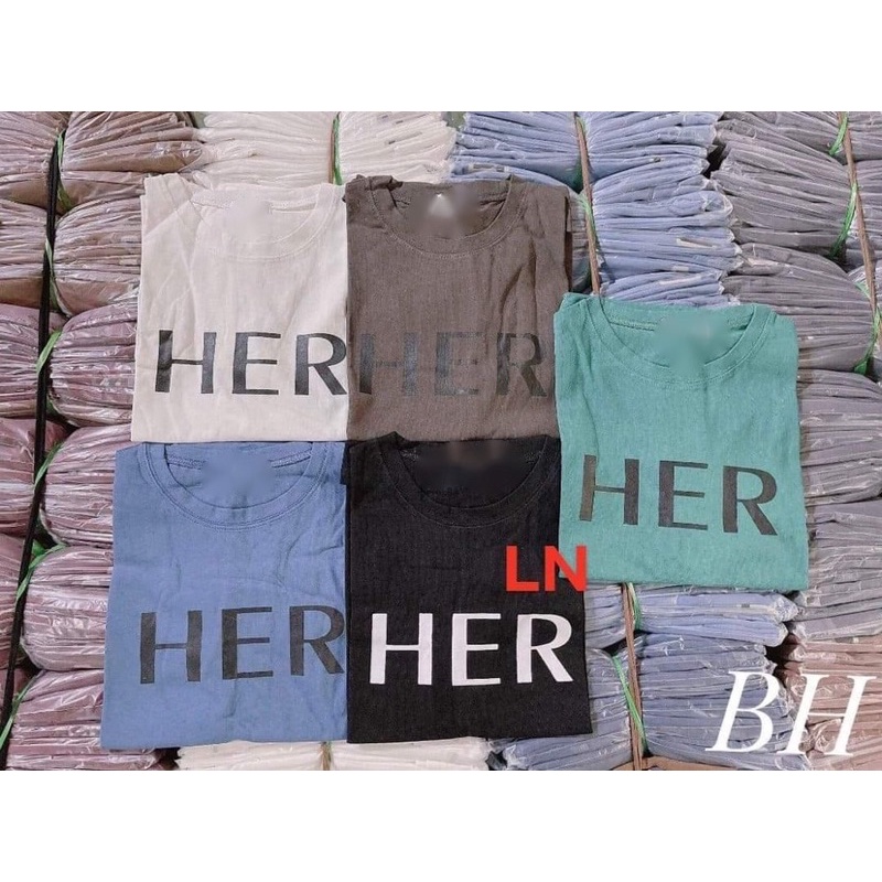 Áo phông chữ ngực theo hình