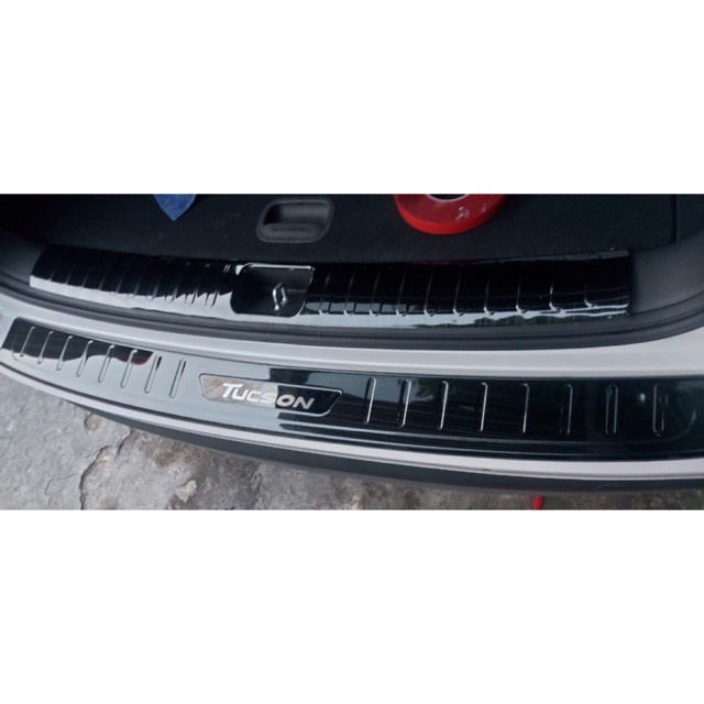 Chống trầy cốp Hyundai Tucson 2018-2022 –  Titan (hàng cao cấp)