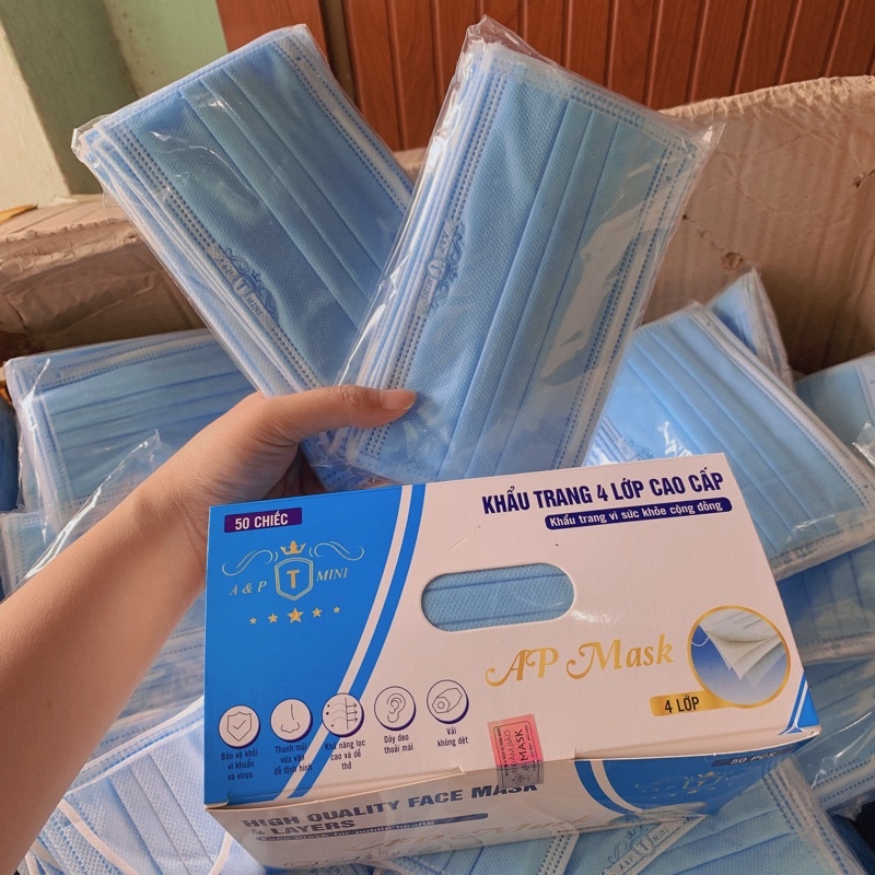 Khẩu trang y tế 4 lớp màu xanh cao cấp 1 hộp 50c chia nhỏ túi tiện dụng