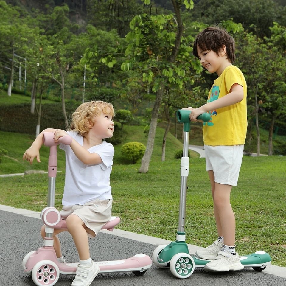 Xe trượt Scooter cho bé Dream - tải trọng 80kg , đèn ,nhạc,bánh phát sáng