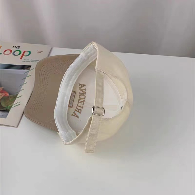 Mũ lưỡi trai THE CAPAL thêu chữ có sẵn năm màu