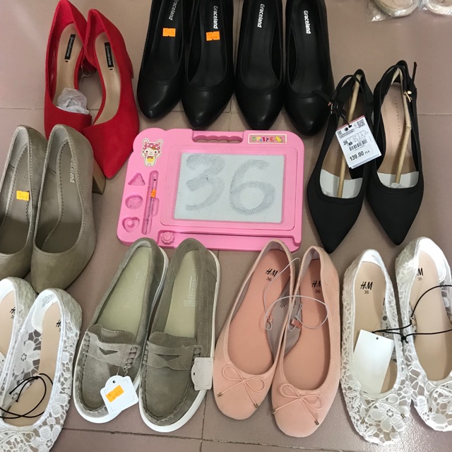 Giày bệt HM