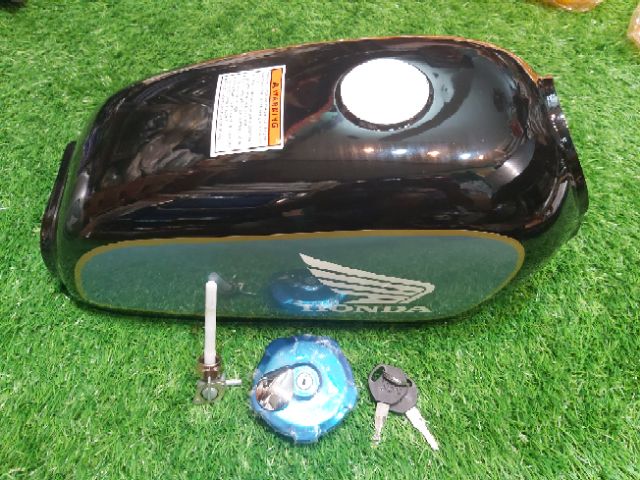 Thùng xăng cd90 .  Cho xe 67 68 cd cl .. nấp  xăng khóa xăng chữ honda vàng đầy đủ