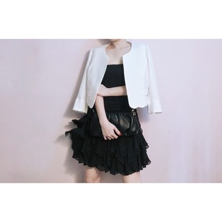 Khoác vest ngắn gợn sóng tay lỡ