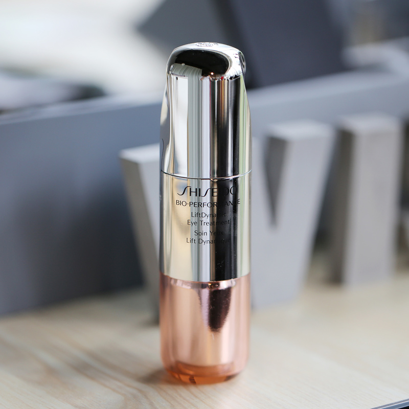 Kem dưỡng da mắt Shiseido giảm bọng mắt 15ml | BigBuy360 - bigbuy360.vn