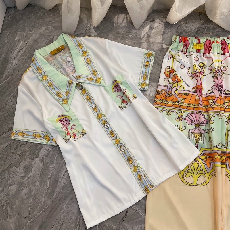 bộ ngủ mặc nhà pijama lụa cao cấp Quảng Châu tay ngắn vàng trắng