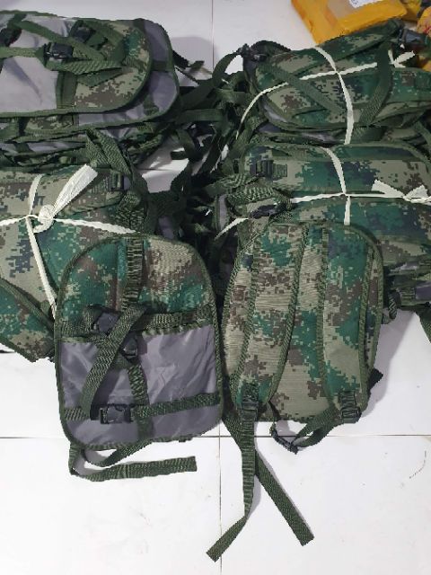 Balo đeo lồng chim