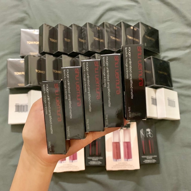 Son Shu Uemera vỏ đen OR 570 - BR 784