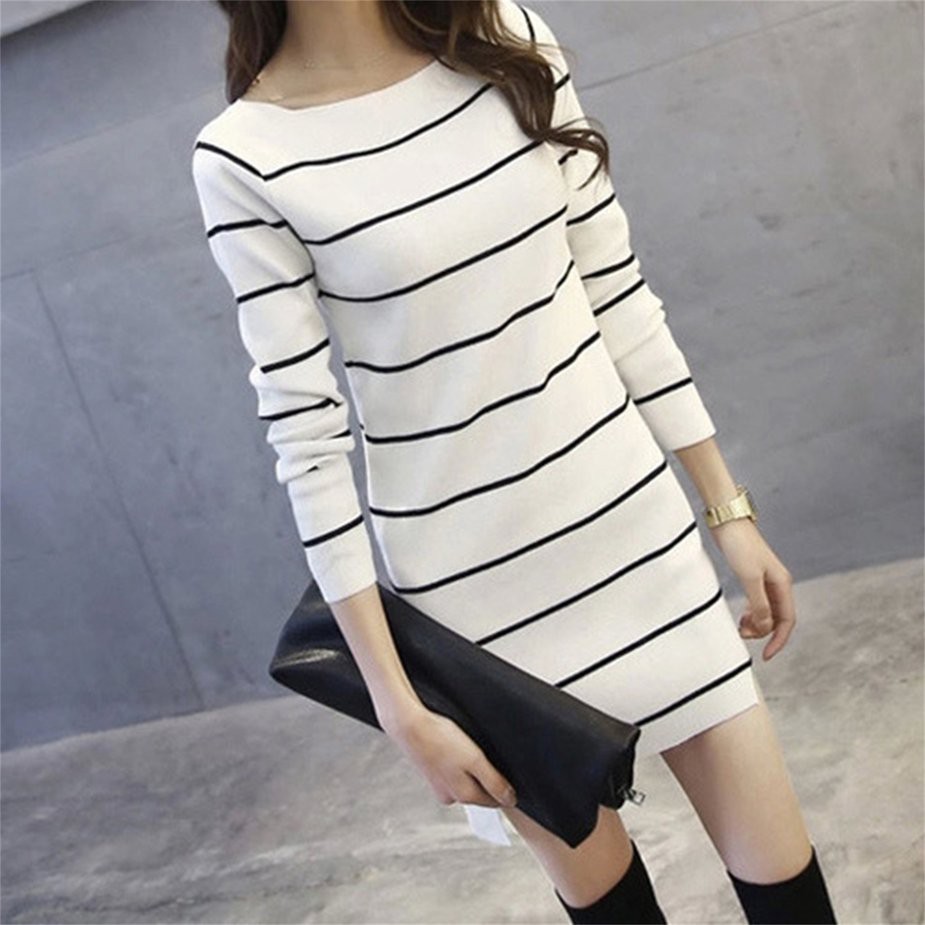 Đầm Sweater Tay Dài Kẻ Sọc Trắng Đen