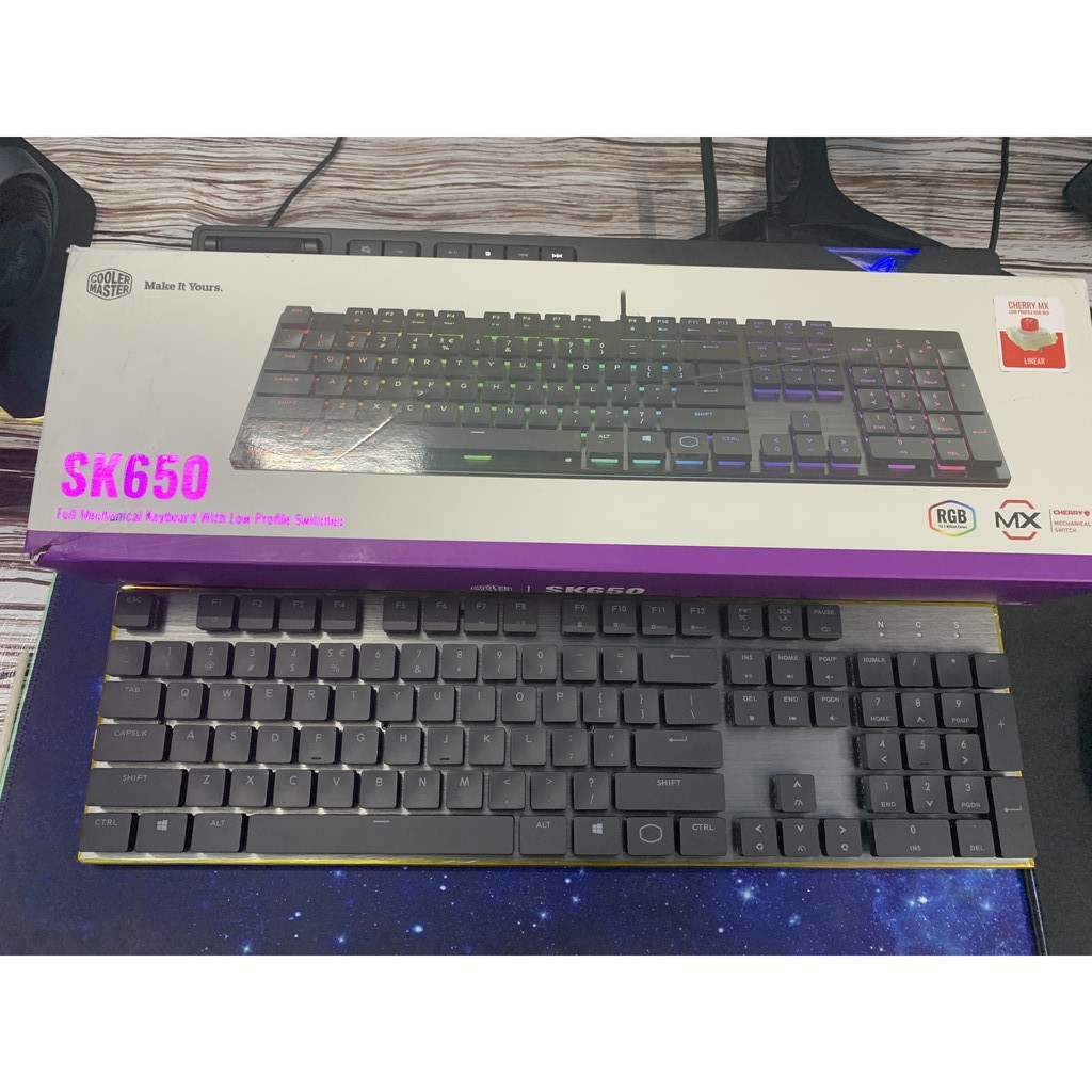 Bàn phím cơ Cooler Master - SK650 CHERRY MX RED Low Profile RGB ( RED Switch )