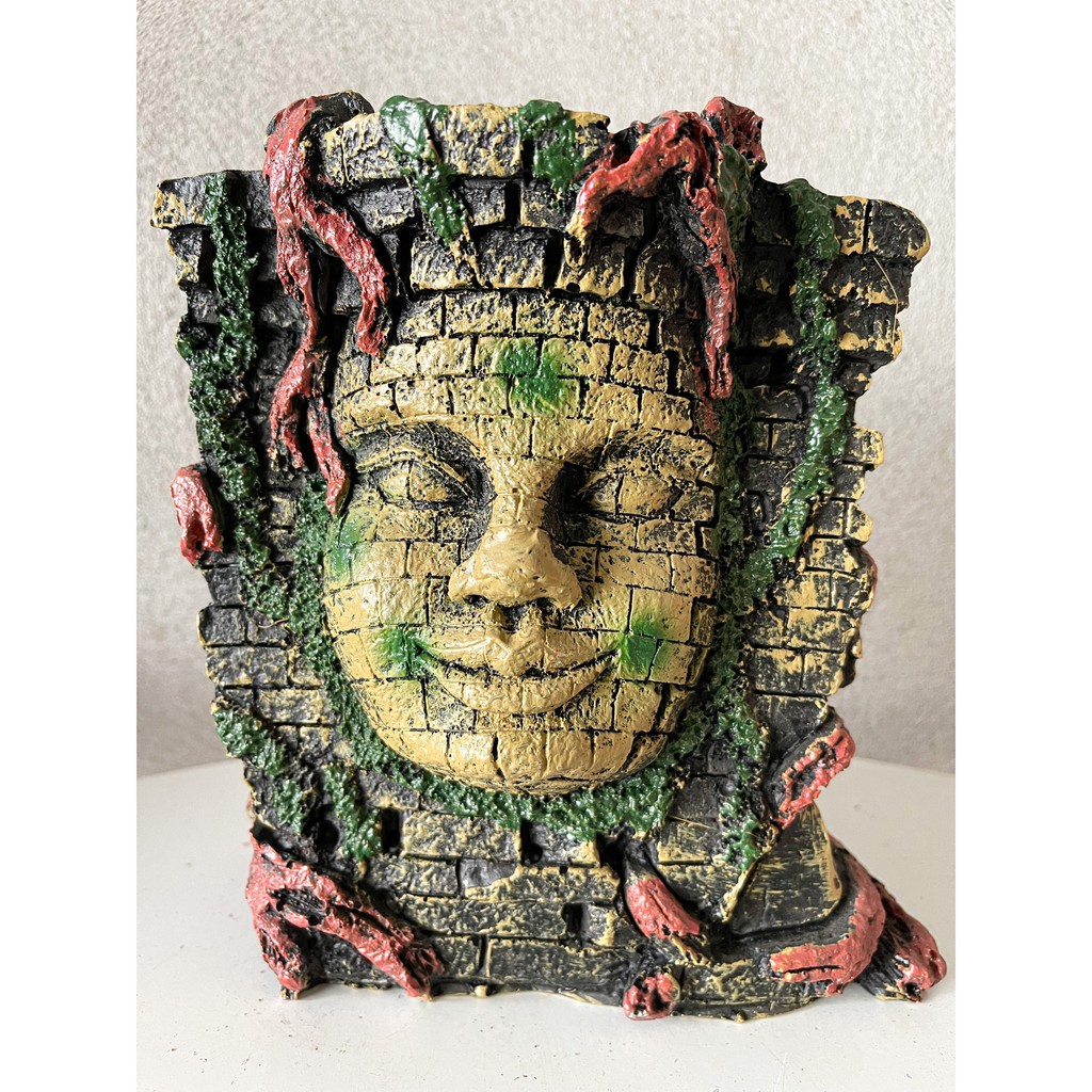 Hang mặt Malya trang trí chuồng bò sát