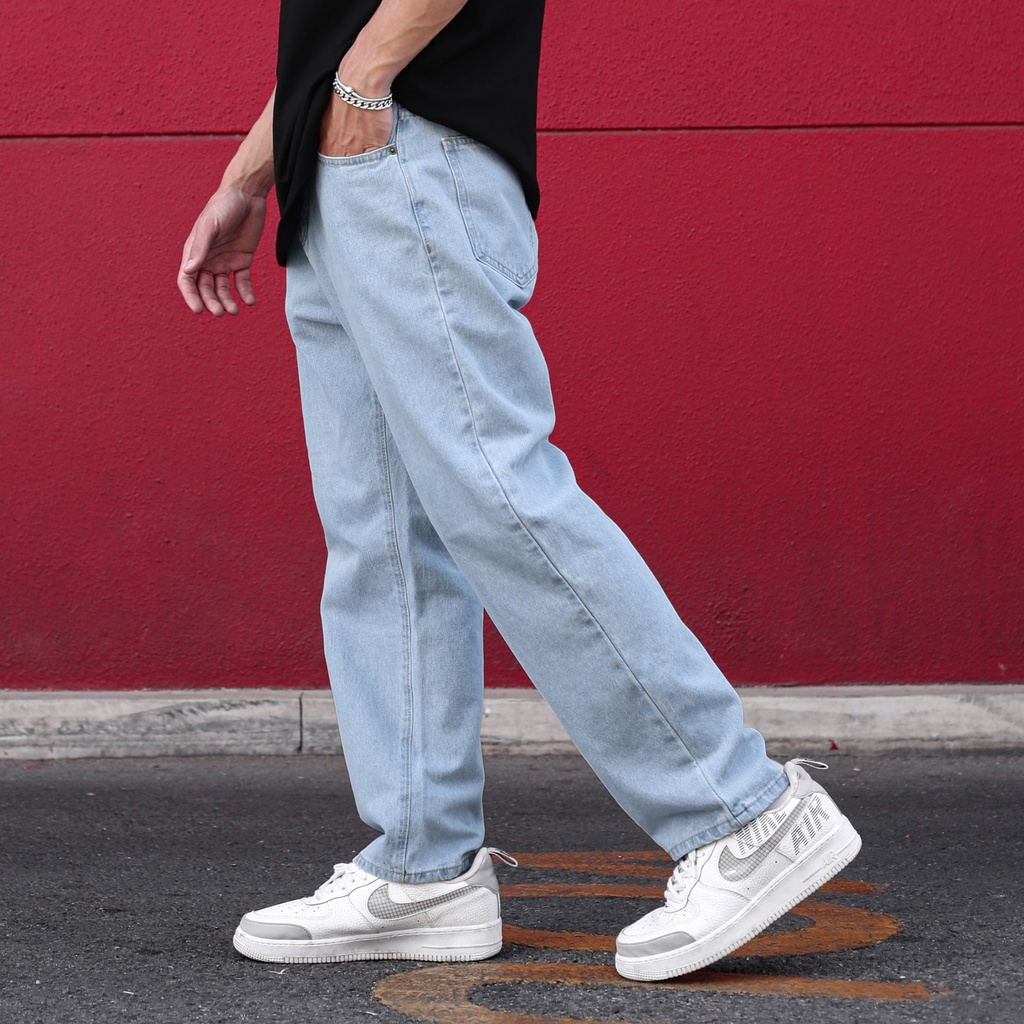Quần Baggy Trơn Ống Suông Đứng - Chất Vải Jeans Cao Cấp Mềm Mịn - Unisex Nam Nữ Hot Trend Dễ Phối Đồ - Màu Xanh Nhạt 2