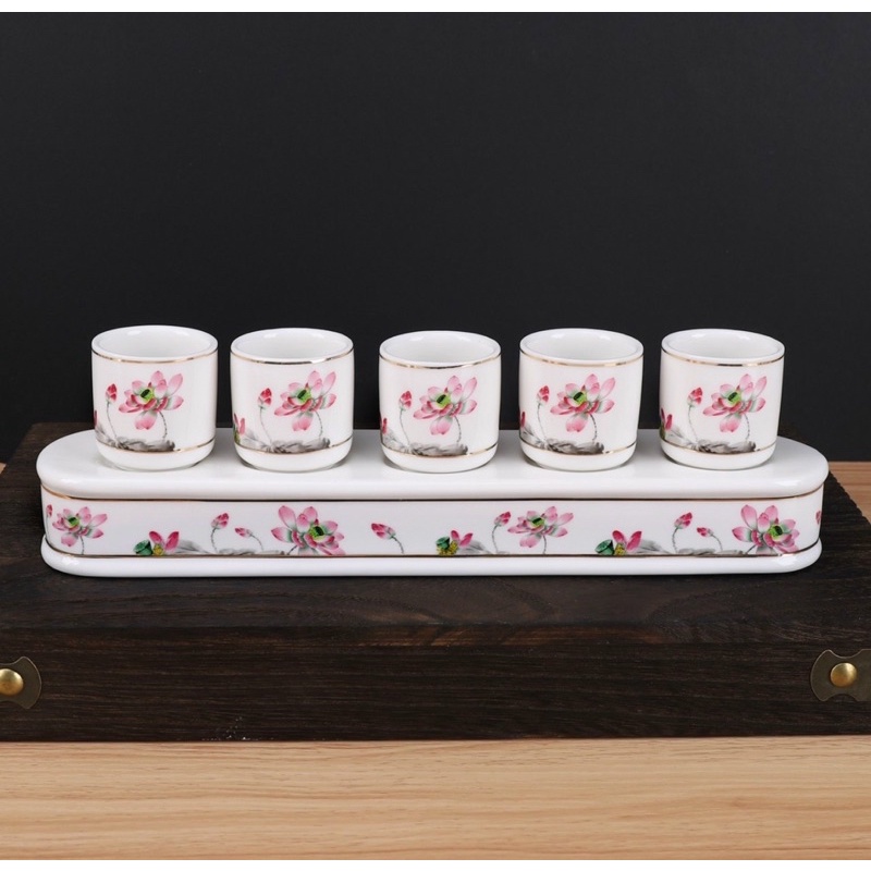 Set Đồ Thờ - Bộ Đồ Thờ Cúng Sứ Trắng in Hoa Sen cao cấp siêu đẹp