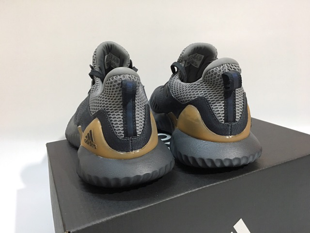 Giày Alphabounce Grey Carbon