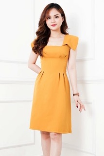 Đầm đôi cổ vuông cho mẹ và bé